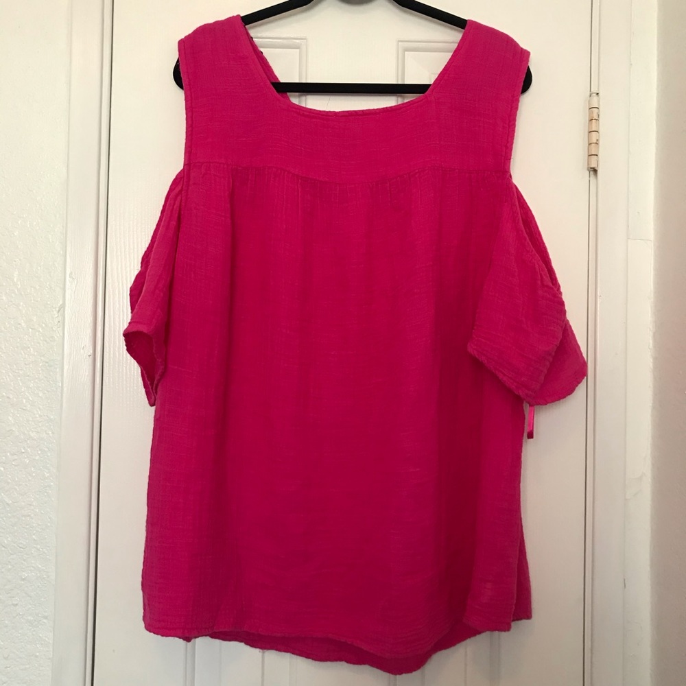 Style & co cold shoulder pink top / Firm price - Picture 2 of 4